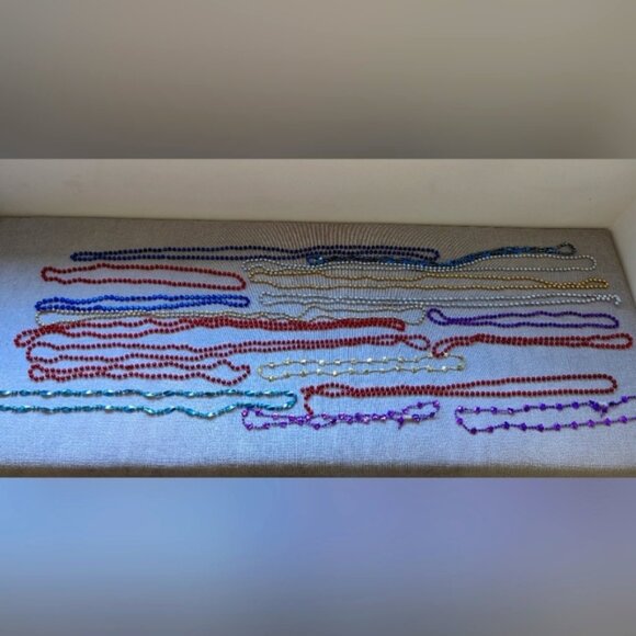 Mardi Gras Style Beads (20 Pairs) - Picture 1 of 3